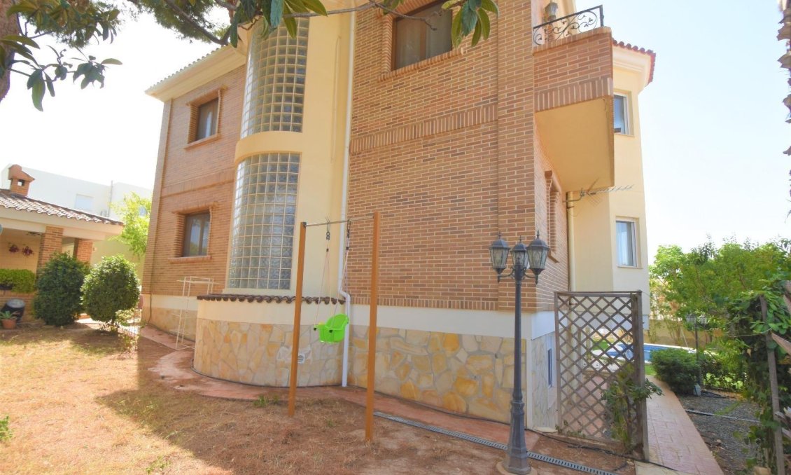 Segunda mano - Villa -
Rojales - Ciudad Quesada