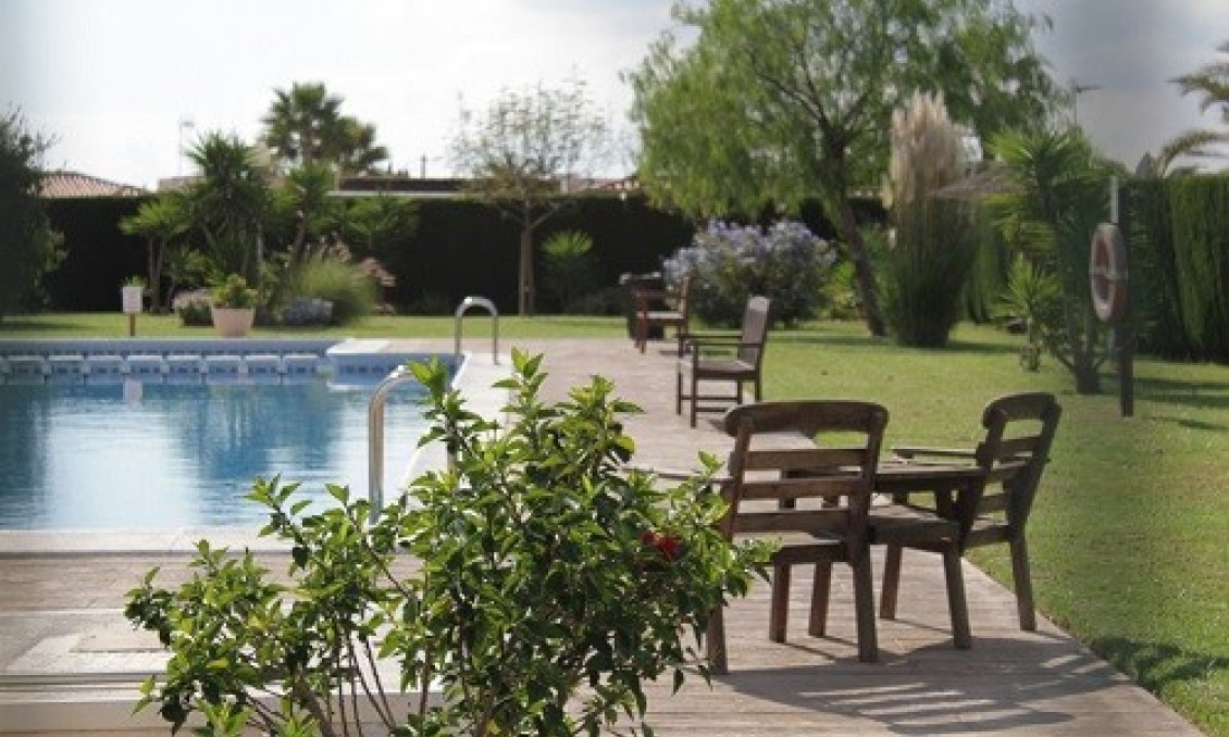 Wiederverkauf - Villa -
Torrevieja - Costa Blanca