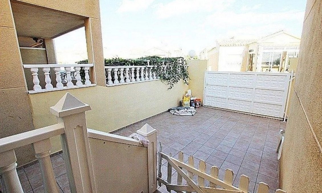 Wiederverkauf - Villa -
Torrevieja - Costa Blanca