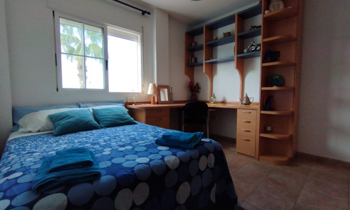 Wiederverkauf - Villa -
Torrevieja - Costa Blanca