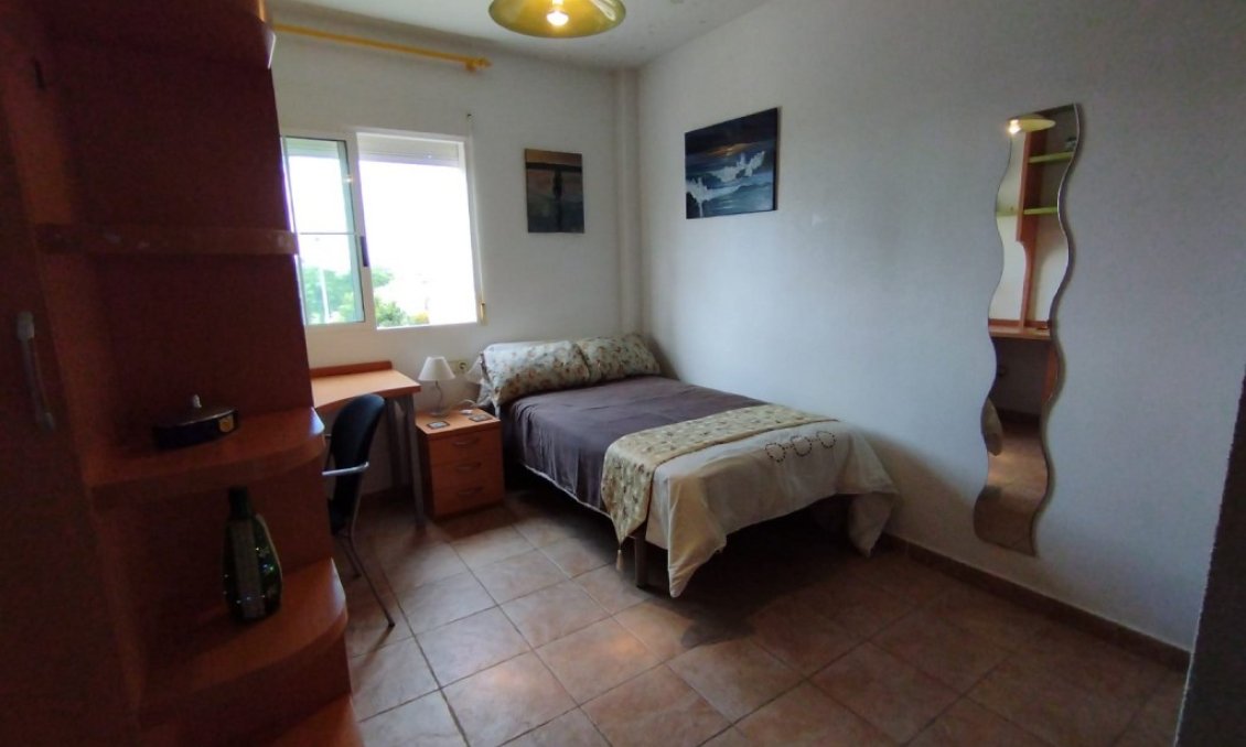 Wiederverkauf - Villa -
Torrevieja - Costa Blanca