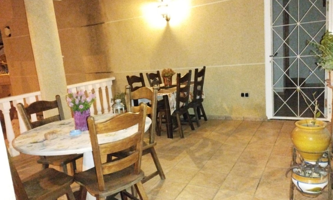 Wiederverkauf - Villa -
Torrevieja - Costa Blanca