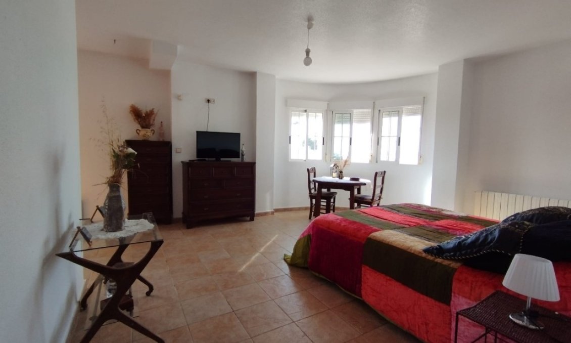 Wiederverkauf - Villa -
Torrevieja - Costa Blanca