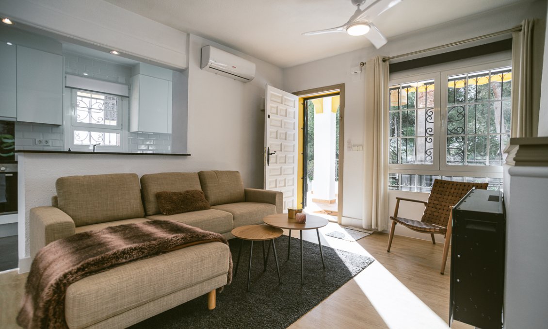 Használt Ingatlanok - Semi Detached -
Orihuela Costa - Costa Blanca