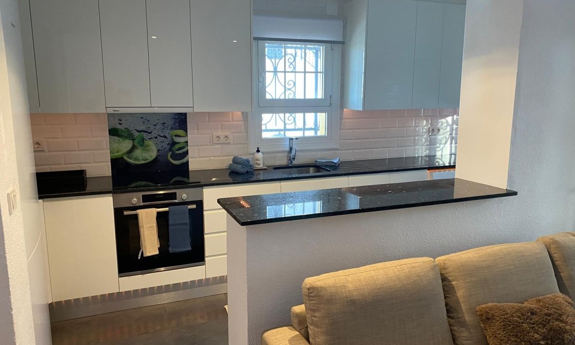 Használt Ingatlanok - Semi Detached -
Orihuela Costa - Costa Blanca