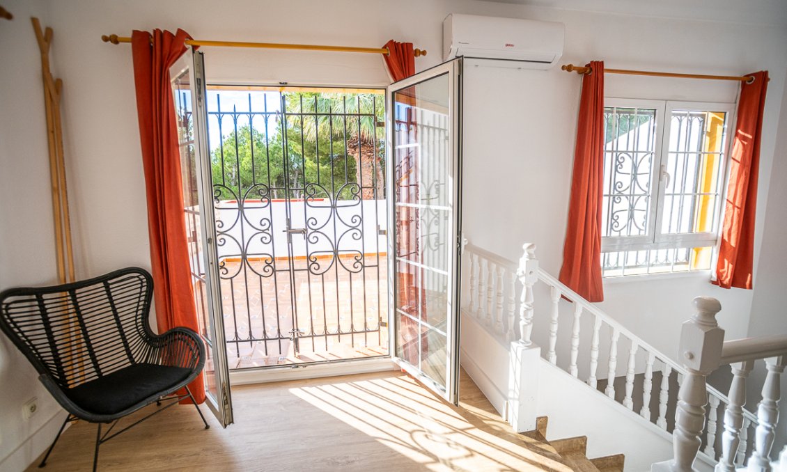 Használt Ingatlanok - Semi Detached -
Orihuela Costa - Costa Blanca