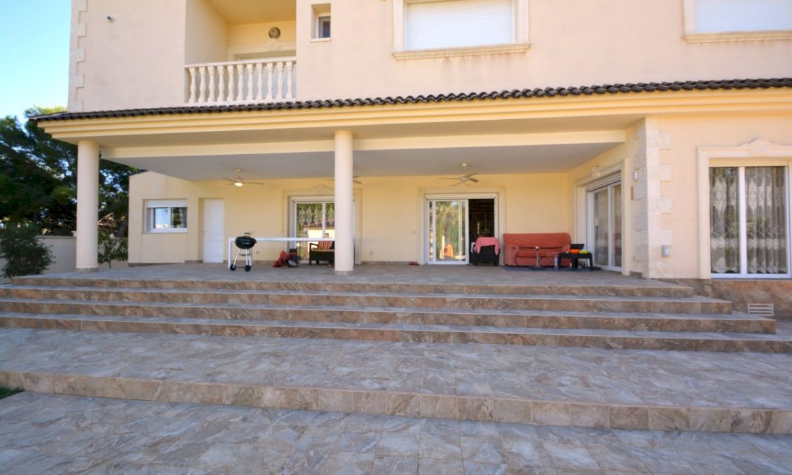 Segunda mano - Villa -
Orihuela Costa - Costa Blanca