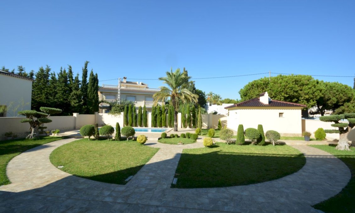 Segunda mano - Villa -
Orihuela Costa - Costa Blanca