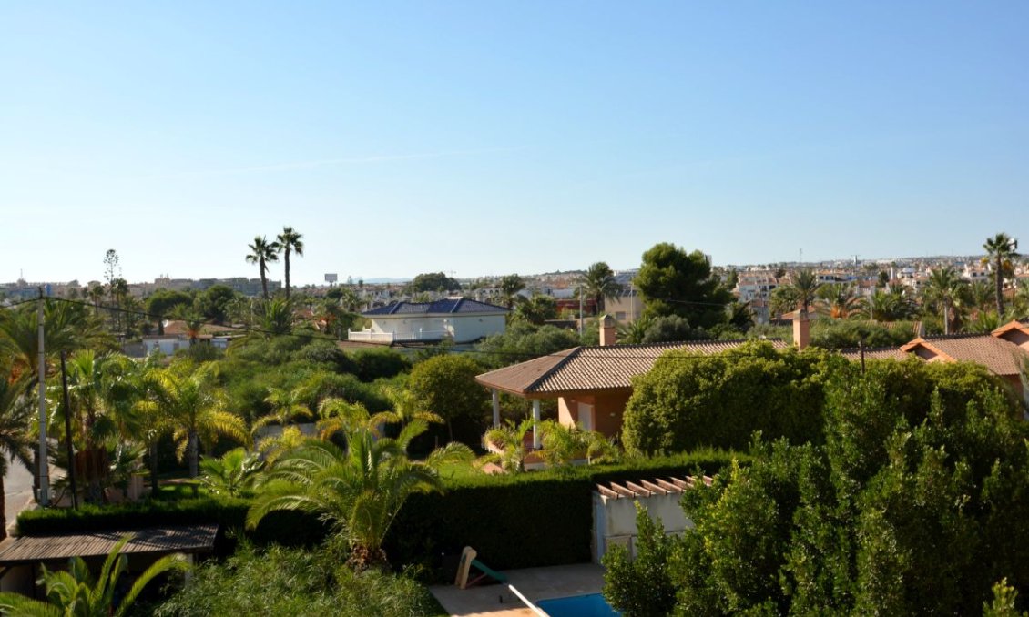 Segunda mano - Villa -
Orihuela Costa - Costa Blanca