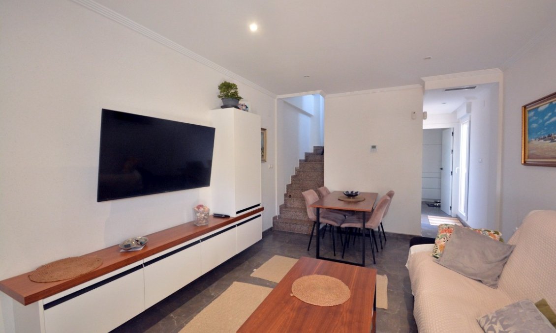 Segunda mano - Town House -
Guardamar del Segura - Costa Blanca