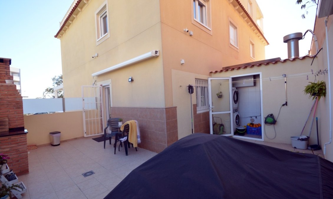 Segunda mano - Town House -
Guardamar del Segura - Costa Blanca