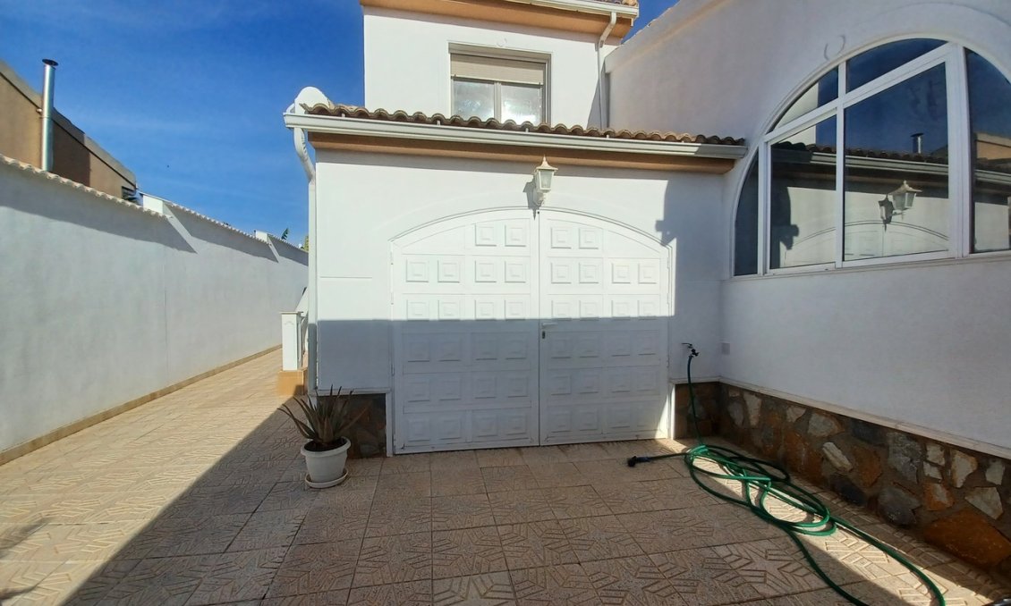 Segunda mano - Villa -
Ciudad Quesada - Costa Blanca