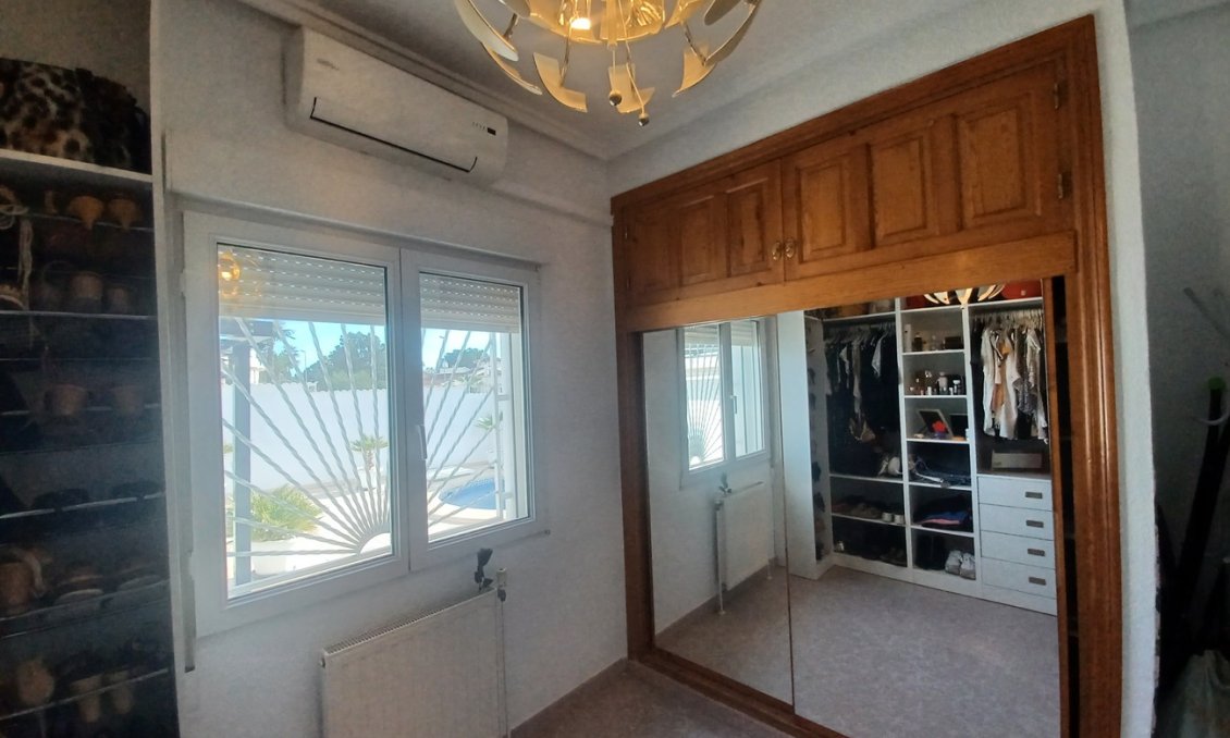 Segunda mano - Villa -
Ciudad Quesada - Costa Blanca