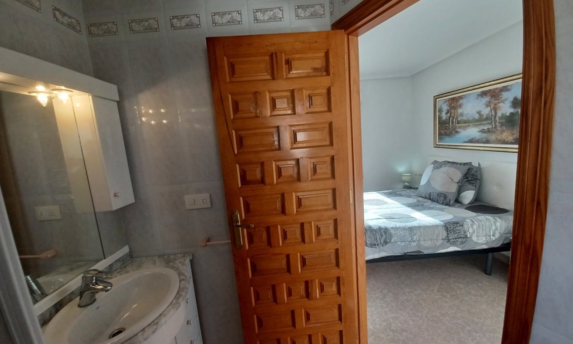 Segunda mano - Villa -
Ciudad Quesada - Costa Blanca