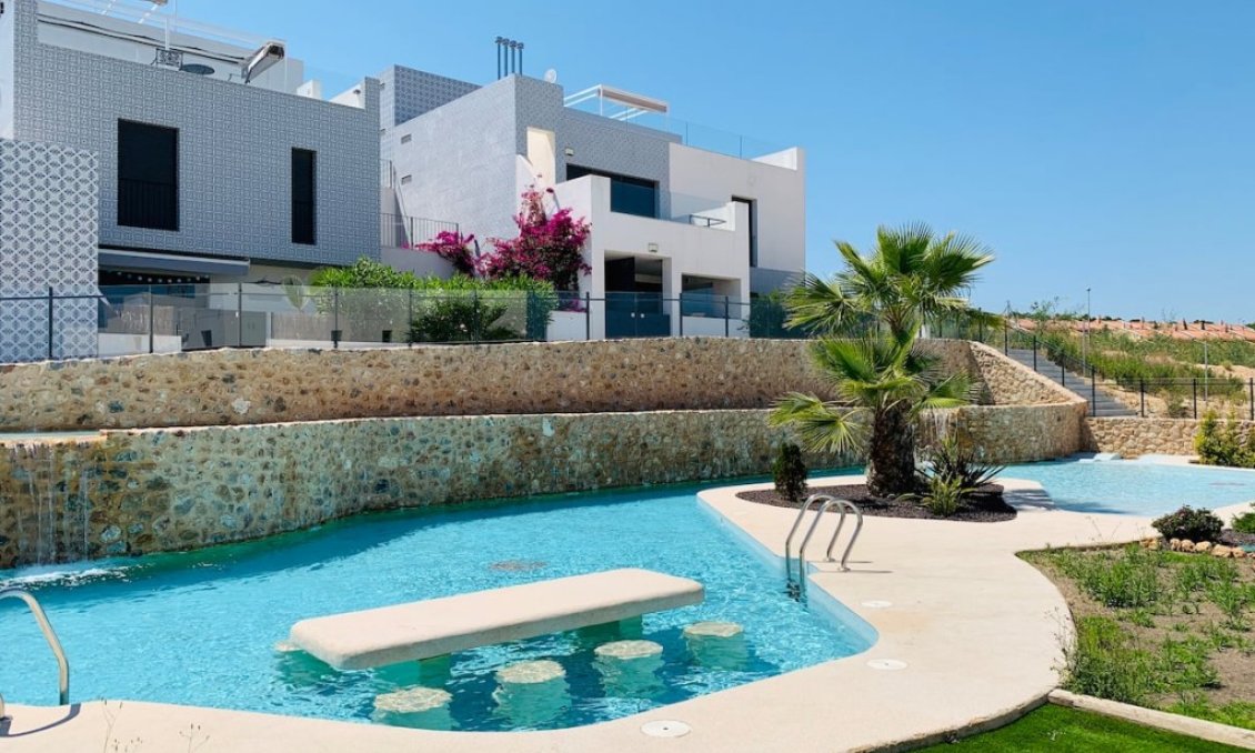 Segunda mano - Apartamento -
San Miguel de Salinas - Inland