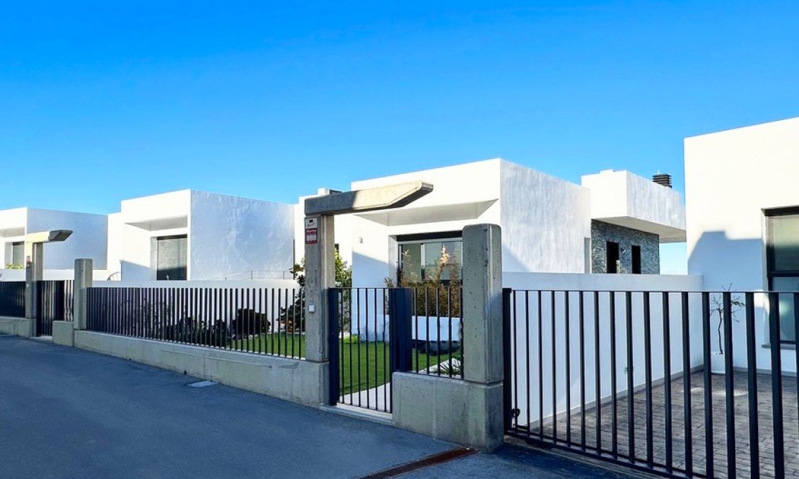 Segunda mano - Villa -
Rojales - Inland