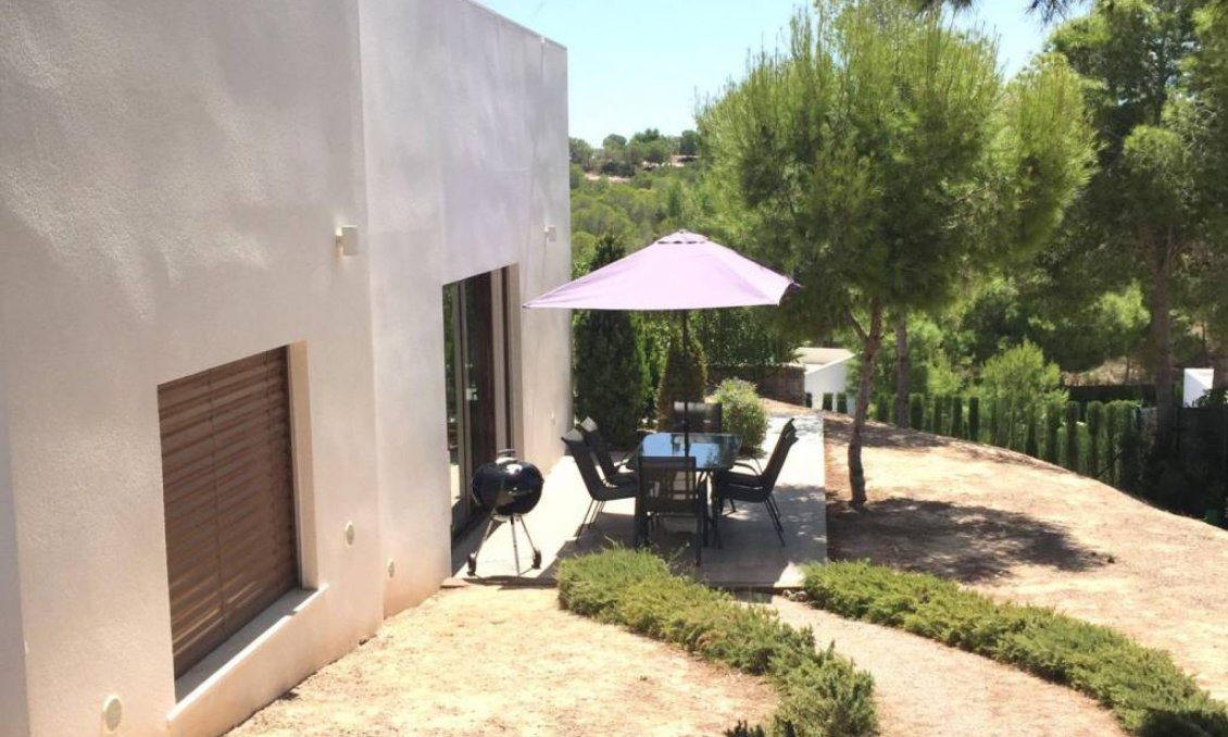 Segunda mano - Villa -
Dehesa de Campoamor - Costa Blanca