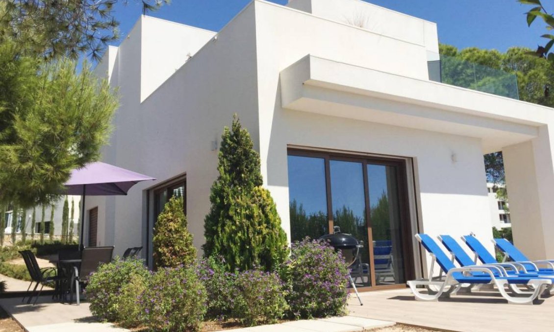 Segunda mano - Villa -
Dehesa de Campoamor - Costa Blanca