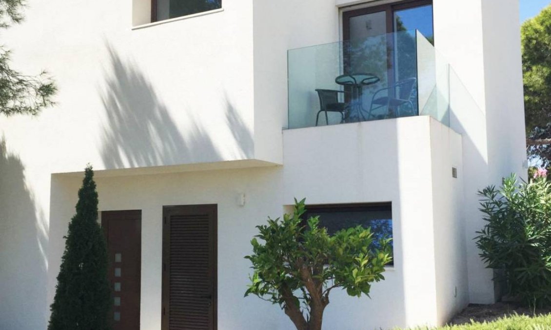 Segunda mano - Villa -
Dehesa de Campoamor - Costa Blanca