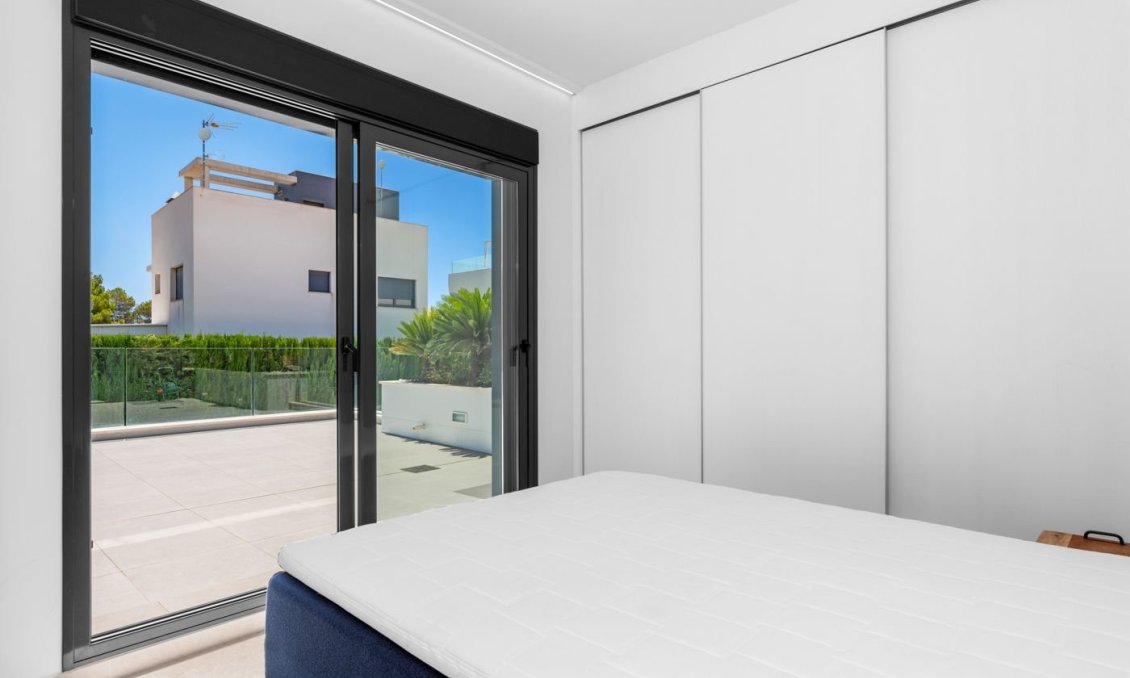 Segunda mano - Villa -
Orihuela Costa - Campoamor