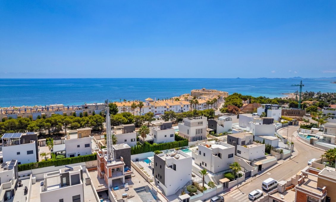 Segunda mano - Villa -
Orihuela Costa - Campoamor