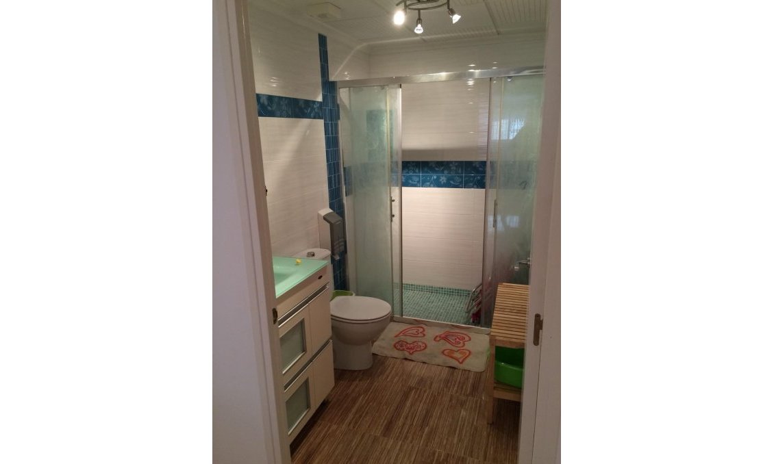 Segunda mano - Apartamento -
Torrevieja - Playa del Cura