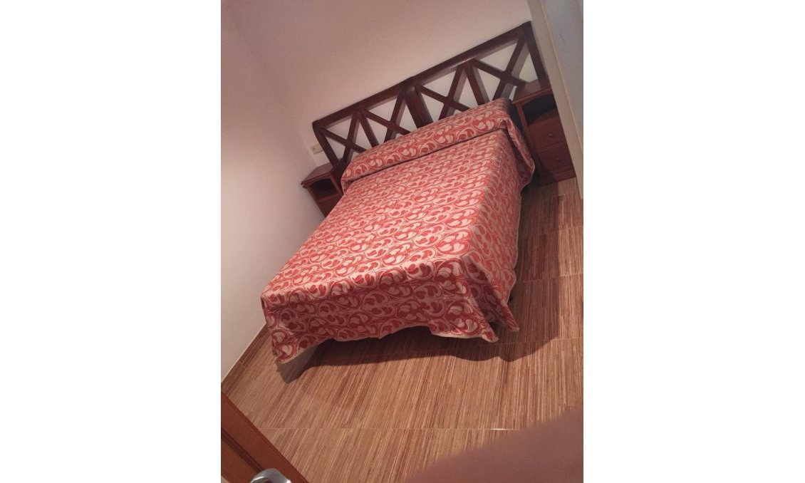 Segunda mano - Apartamento -
Torrevieja - Playa del Cura
