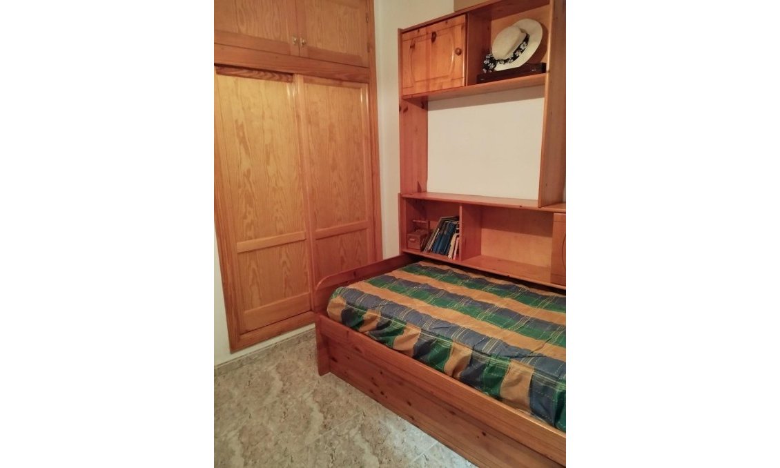 Segunda mano - Apartamento -
Torrevieja - Playa del Cura