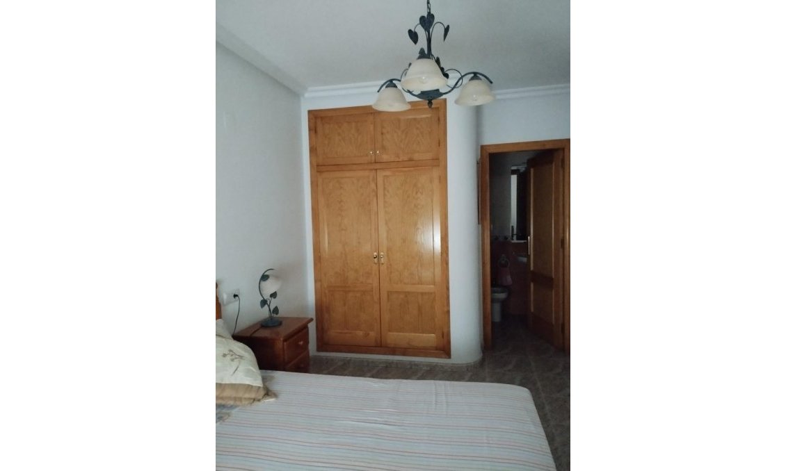Segunda mano - Apartamento -
Torrevieja - Playa del Cura