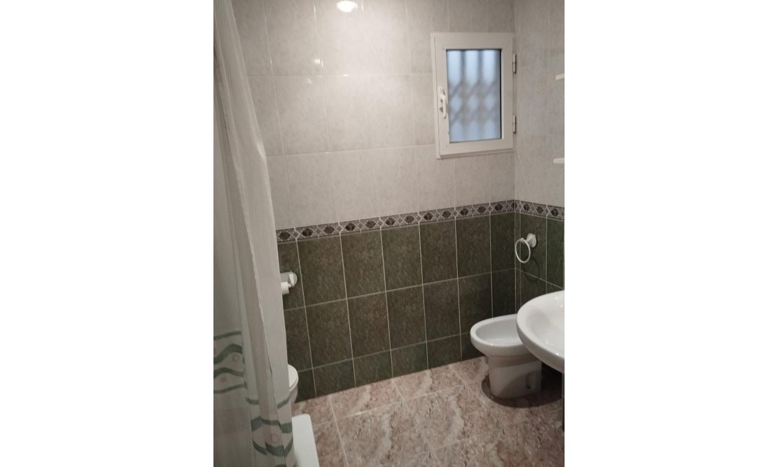 Segunda mano - Apartamento -
Torrevieja - Playa del Cura