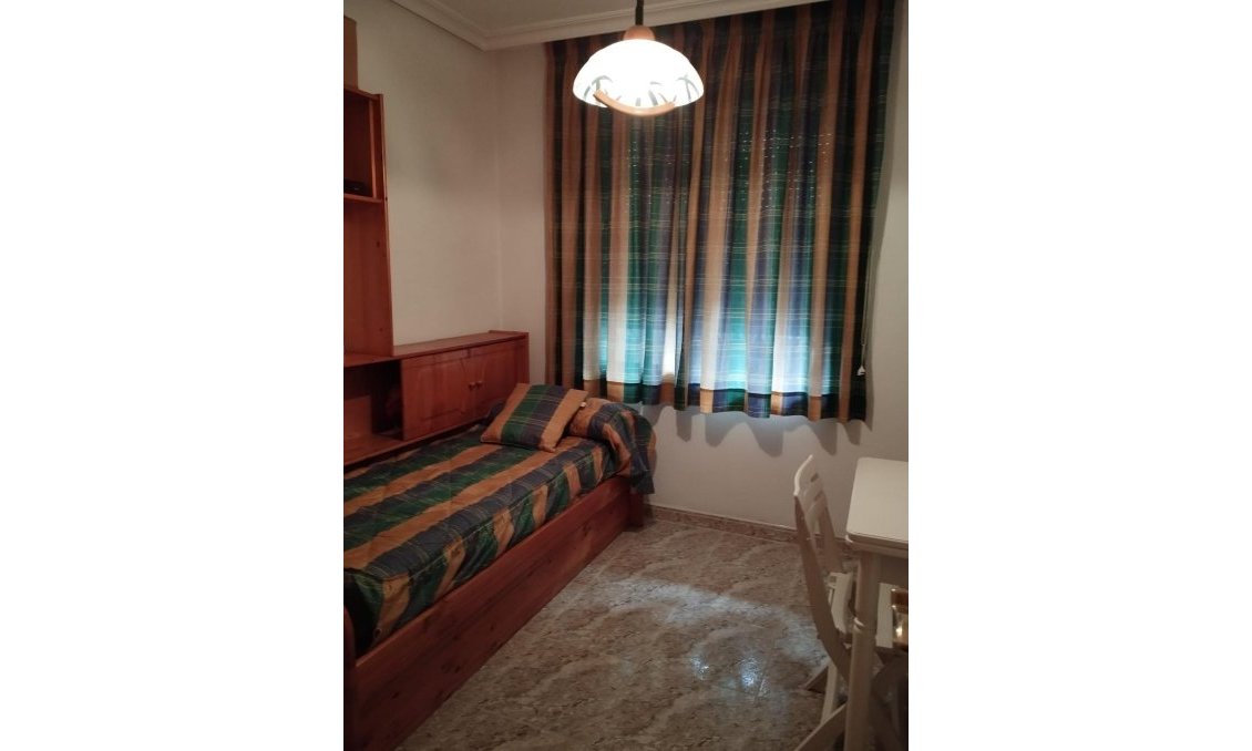 Segunda mano - Apartamento -
Torrevieja - Playa del Cura