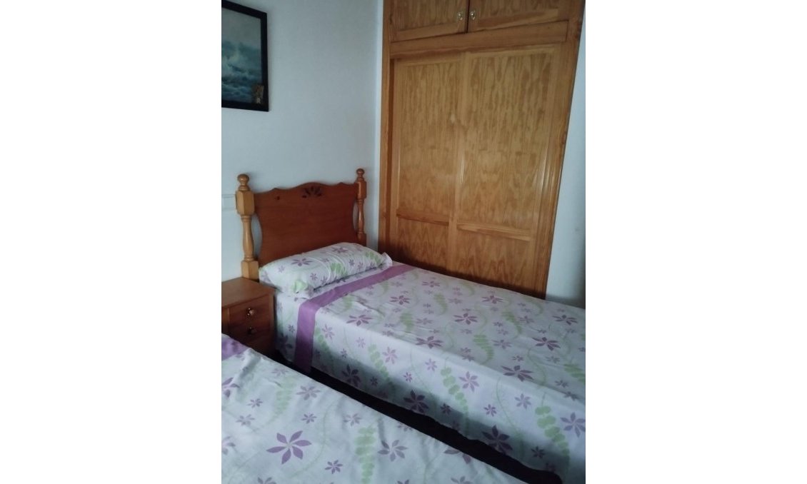 Segunda mano - Apartamento -
Torrevieja - Playa del Cura