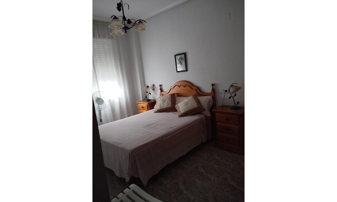 Segunda mano - Apartamento -
Torrevieja - Playa del Cura