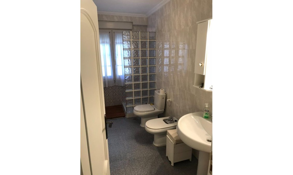 Wiederverkauf - Villa -
Orihuela Costa - Cabo Roig