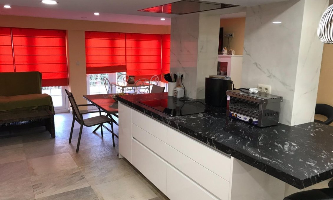 Wiederverkauf - Villa -
Orihuela Costa - Cabo Roig