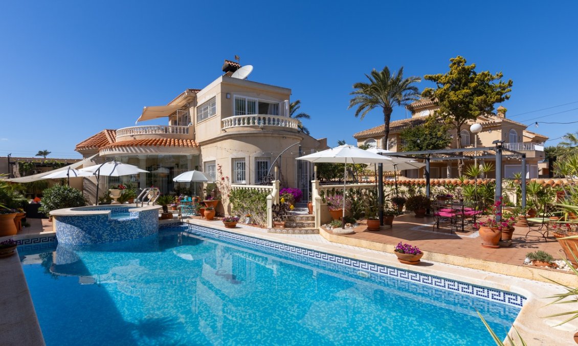 Wiederverkauf - Villa -
Los Urrutias - Costa Calida