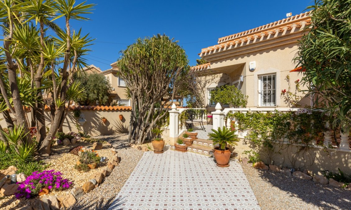 Wiederverkauf - Villa -
Los Urrutias - Costa Calida