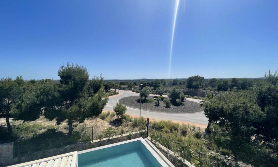 Segunda mano - Villa -
Orihuela - Inland