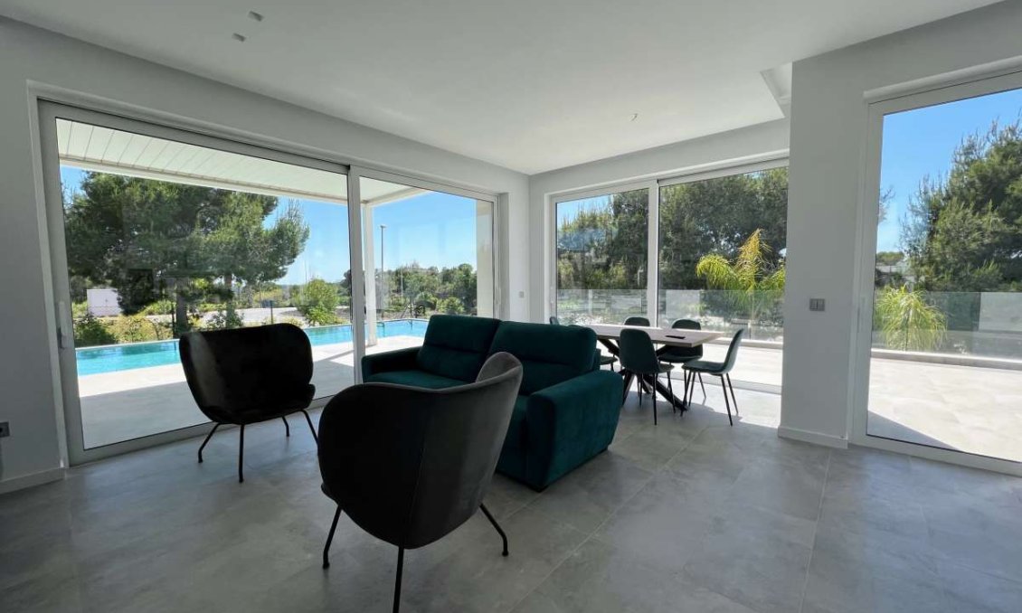 Segunda mano - Villa -
Orihuela - Inland