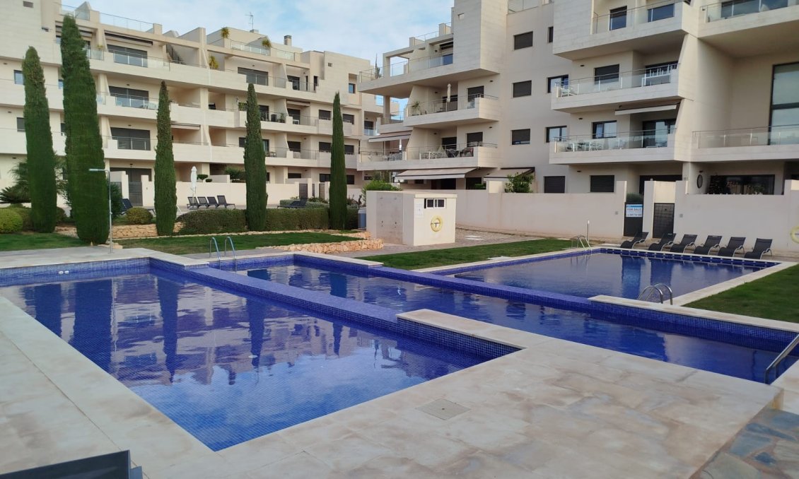 Revente - Villa -
Orihuela Costa - Costa Blanca