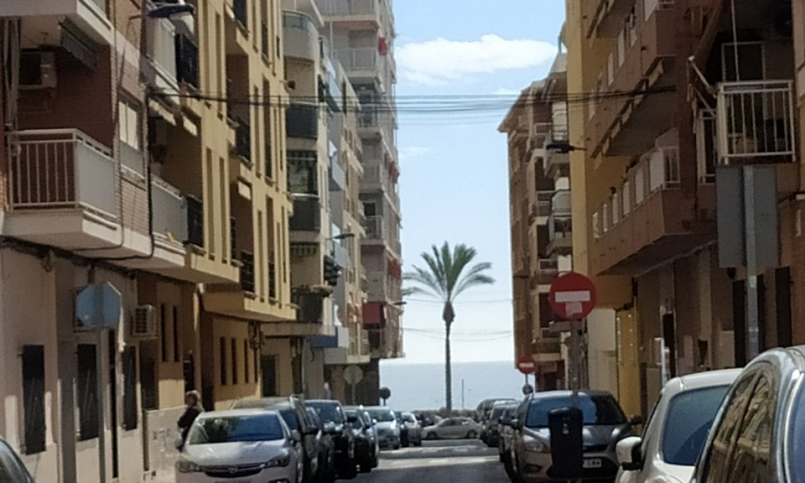 Resale - Apartment -
Torrevieja - CENTRE PLAYA DEL CURA LAS PISCINAS