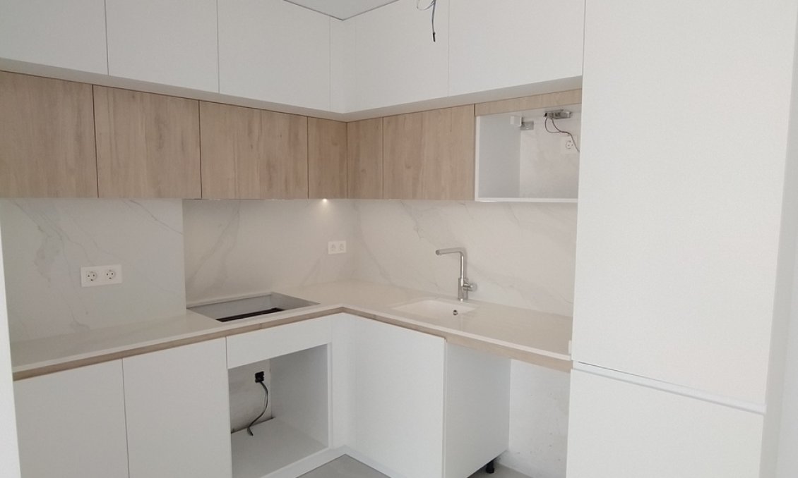 Resale - Apartment -
Torrevieja - CENTRE PLAYA DEL CURA LAS PISCINAS