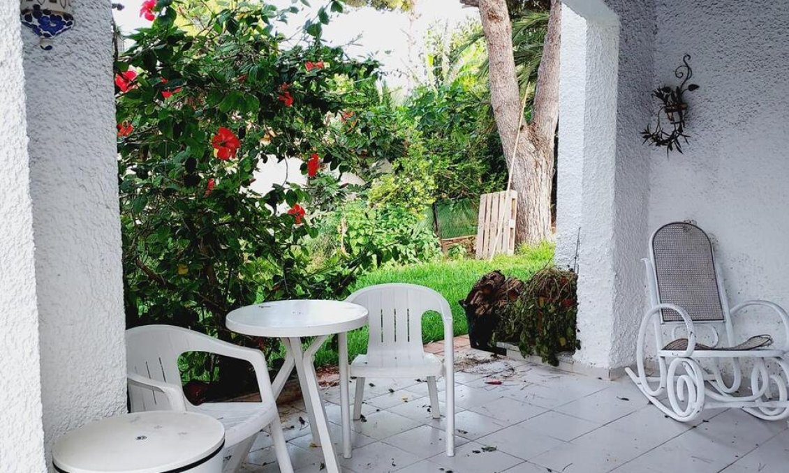 Segunda mano - Villa -
Orihuela Costa - Punta Prima