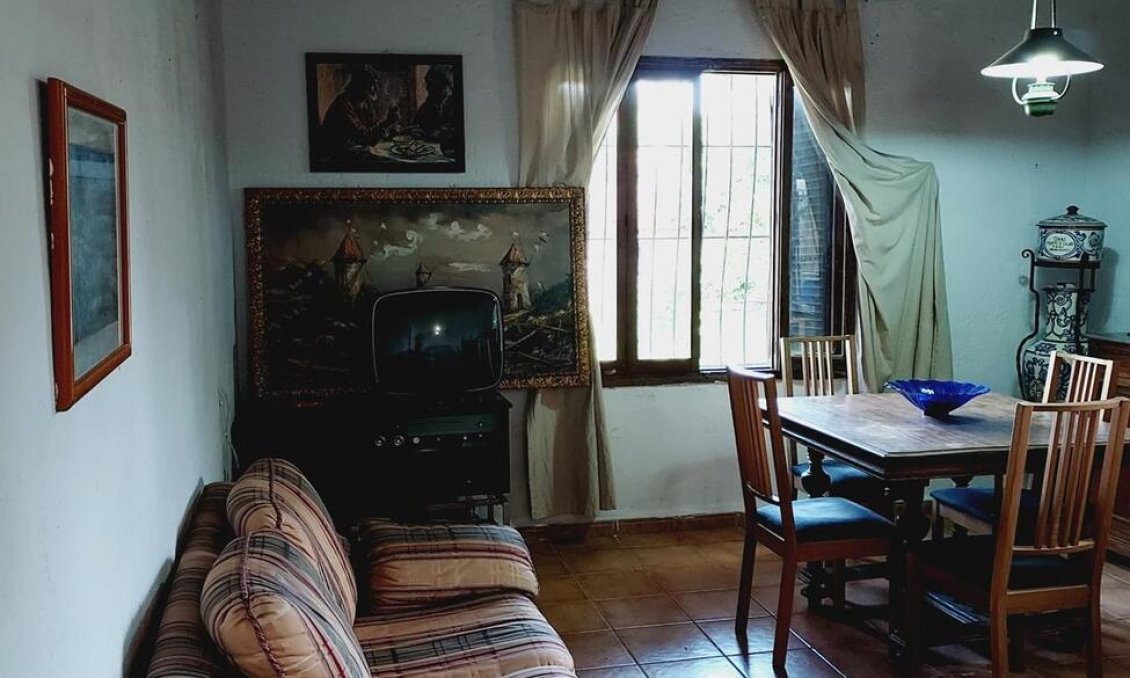 Segunda mano - Villa -
Orihuela Costa - Punta Prima