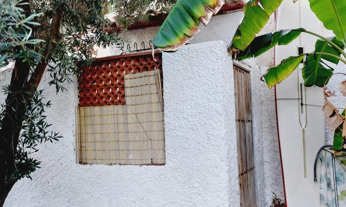Segunda mano - Villa -
Orihuela Costa - Punta Prima