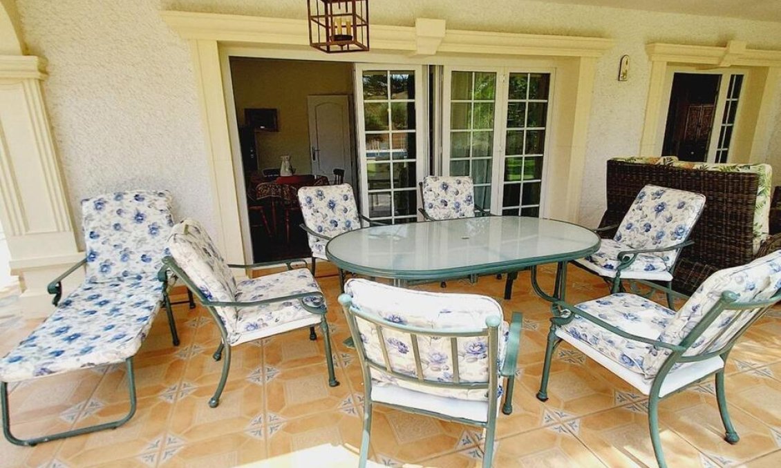 Segunda mano - Villa -
Orihuela Costa - Cabo Roig