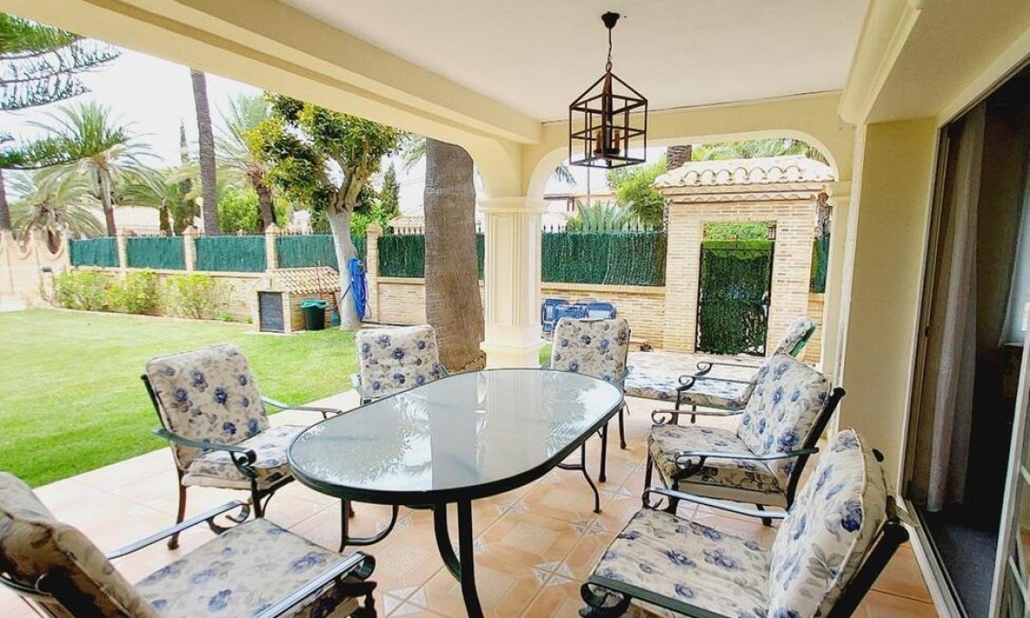 Segunda mano - Villa -
Orihuela Costa - Cabo Roig