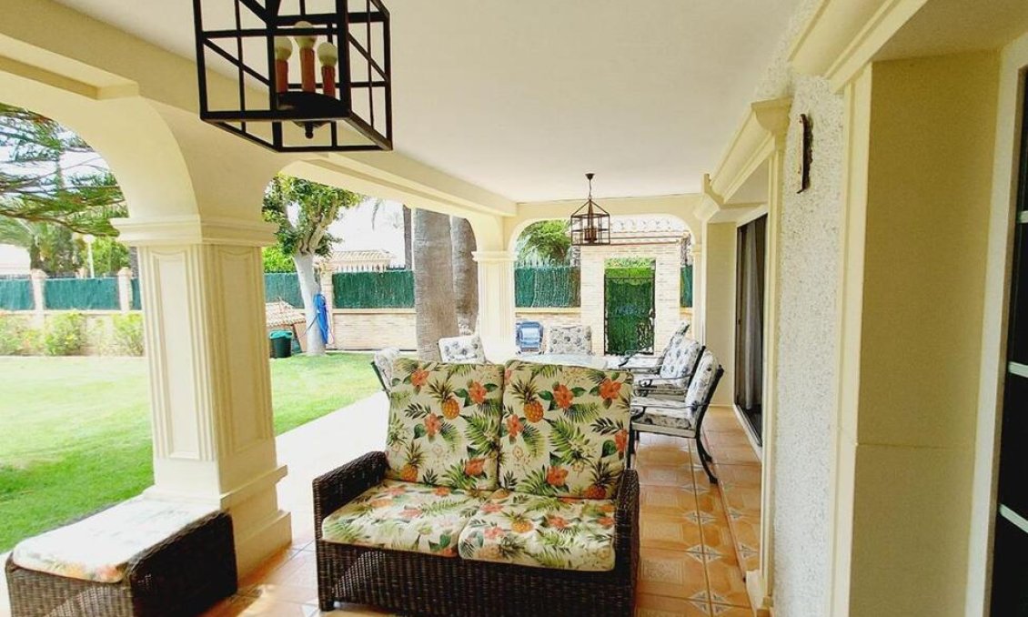 Segunda mano - Villa -
Orihuela Costa - Cabo Roig