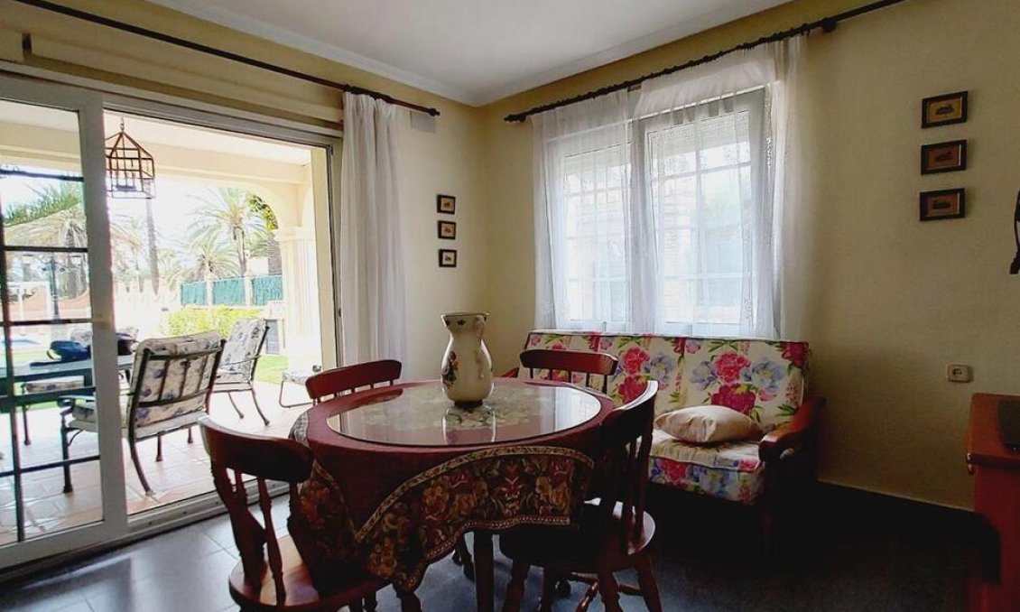 Segunda mano - Villa -
Orihuela Costa - Cabo Roig