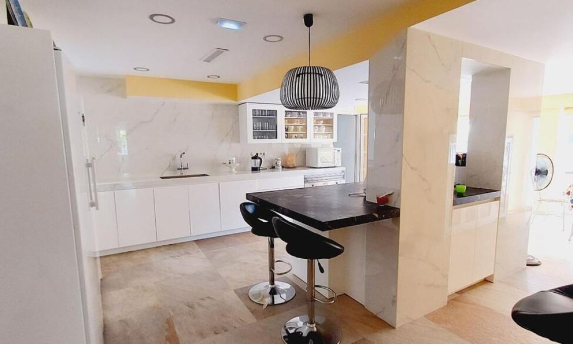 Segunda mano - Villa -
Orihuela Costa - Cabo Roig